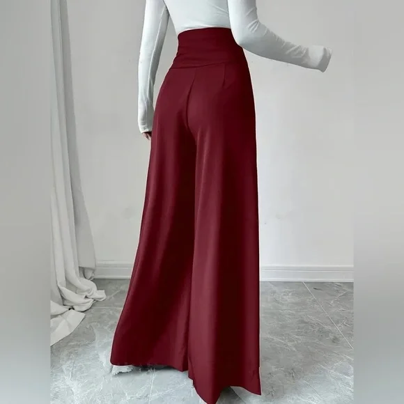 Elegant Red Wide-Leg Stretch Pants with wide band. High rise fit. NWT. - Picture 4 of 5